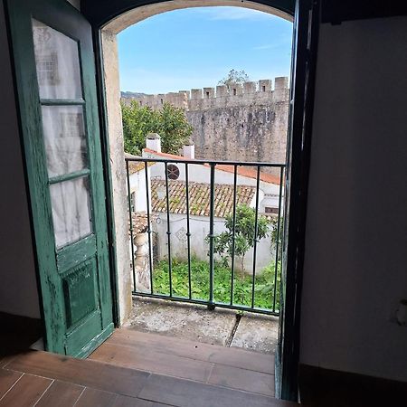 Lovin Book Guesthouse Obidos Exterior photo